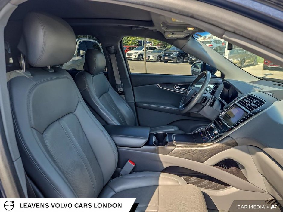 2019 Lincoln NAUTILUS RESERVE-21