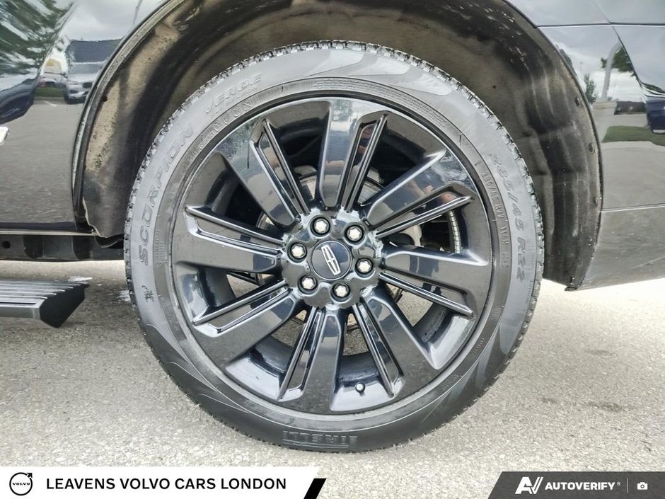 2023 Lincoln NAVIGATOR RESERVE-5
