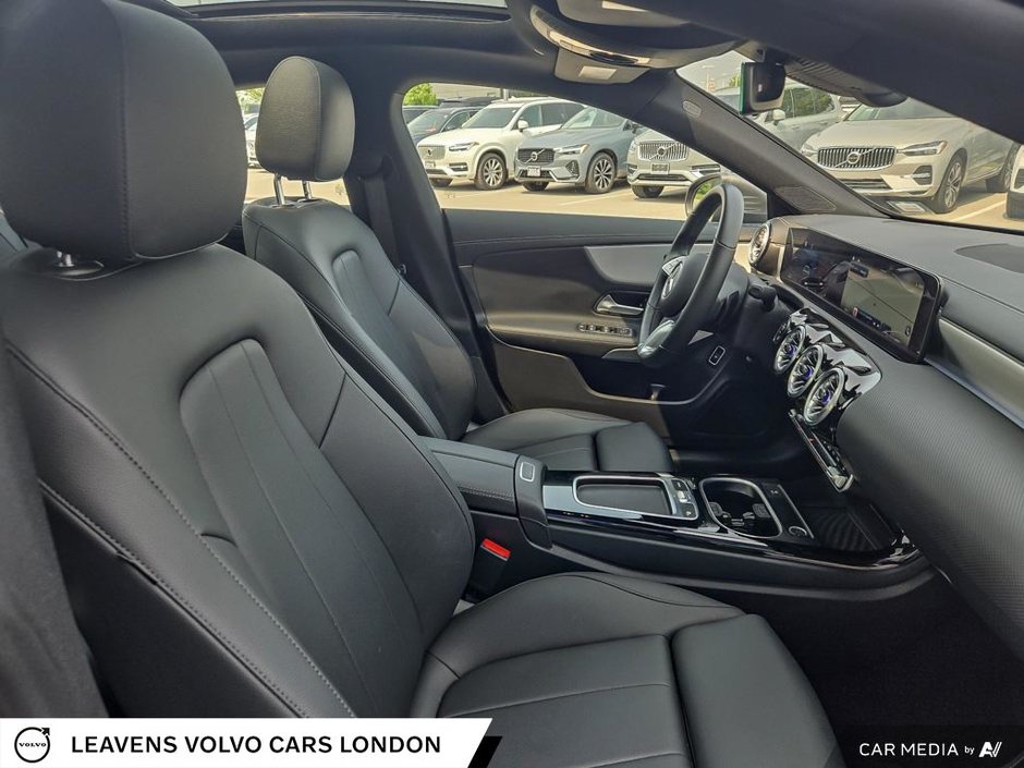 2025 Mercedes-Benz CLA 250-21
