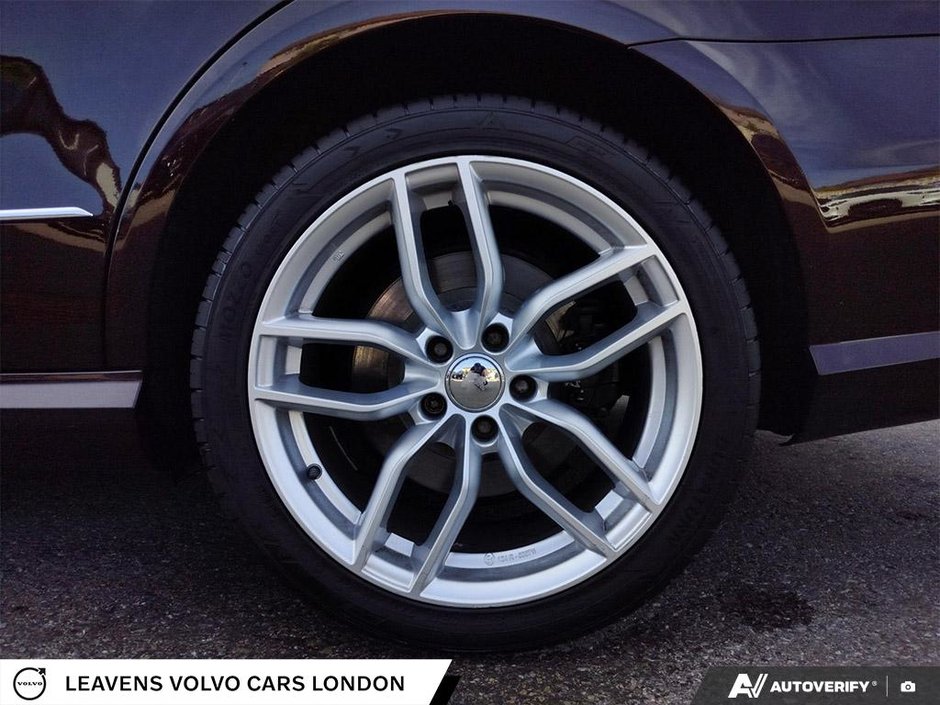 2011 Mercedes-Benz E-CLASS E 550-5