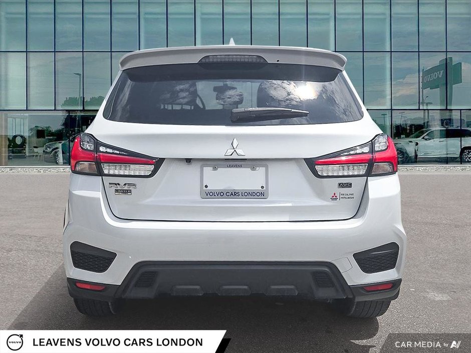 2022 Mitsubishi RVR LE-4