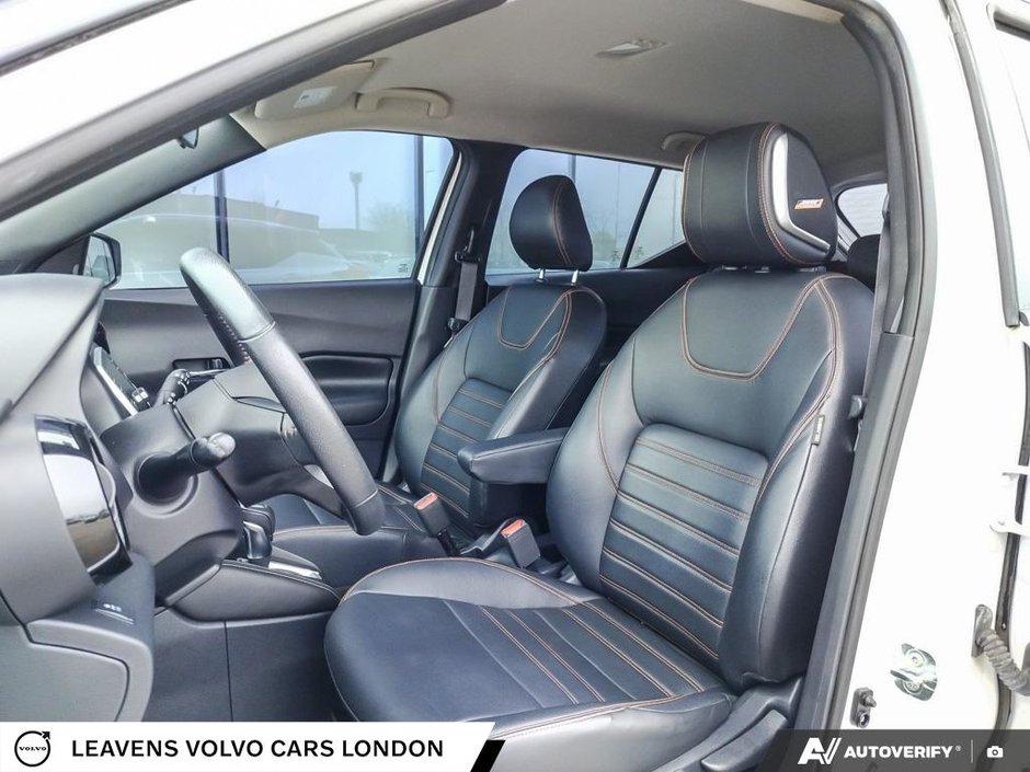 2019 Nissan KICKS SR-25