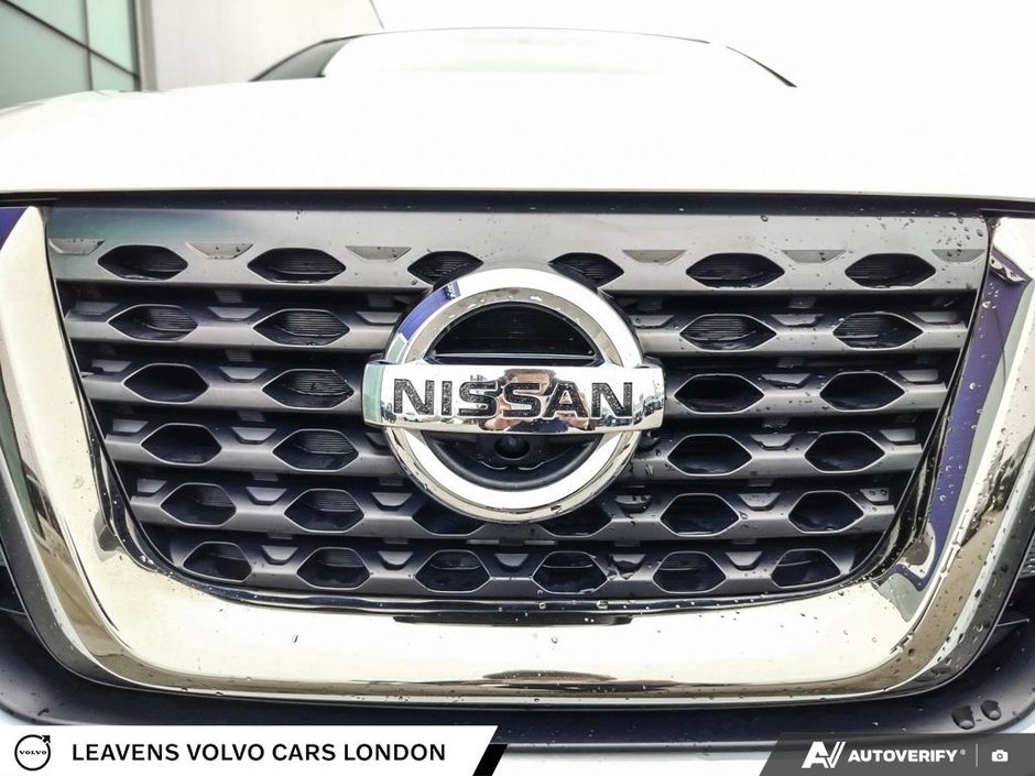 2019 Nissan KICKS SR-8