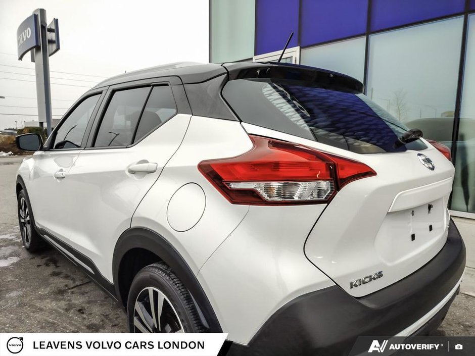 2019 Nissan KICKS SR-10