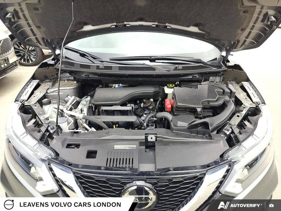 2023 Nissan QASHQAI S-9