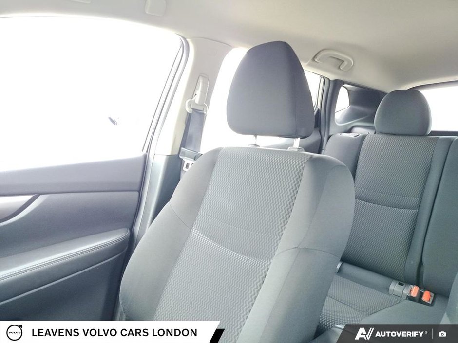 2023 Nissan QASHQAI S-19