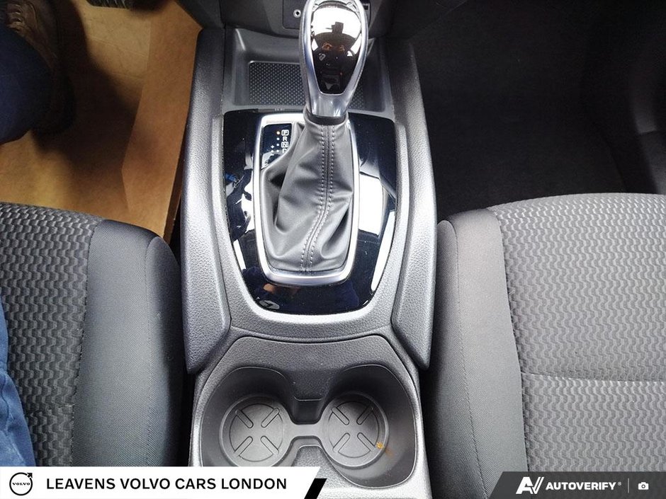 2023 Nissan QASHQAI S-17