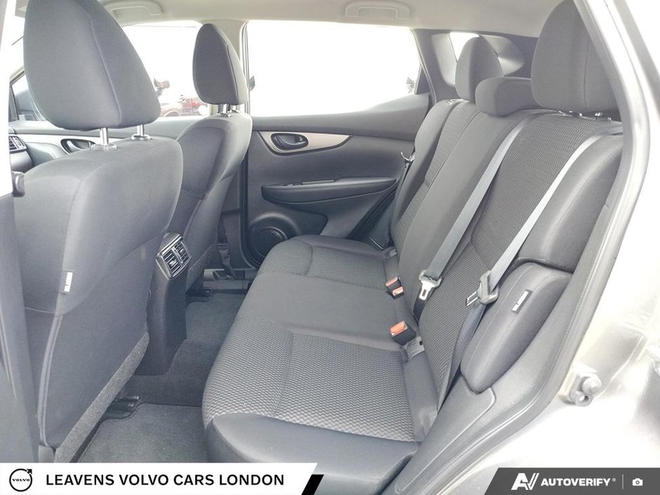 2023 Nissan QASHQAI S-22