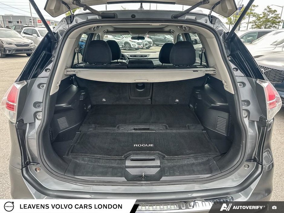 2015 Nissan Rogue SV-9