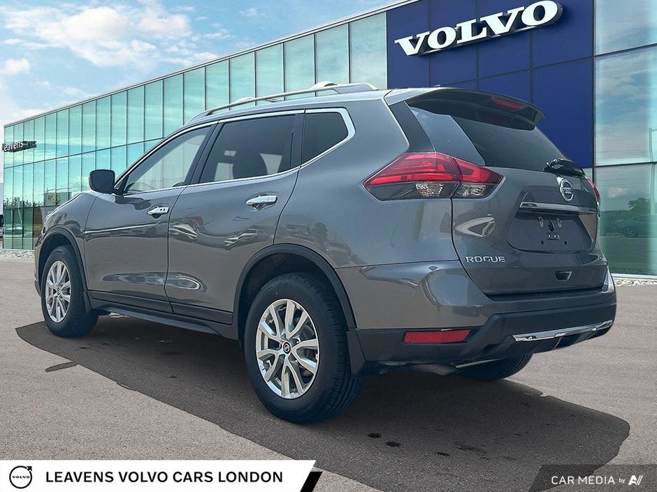 2017 Nissan Rogue SV-3