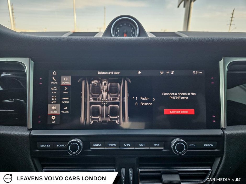 2019 Porsche Macan S-28