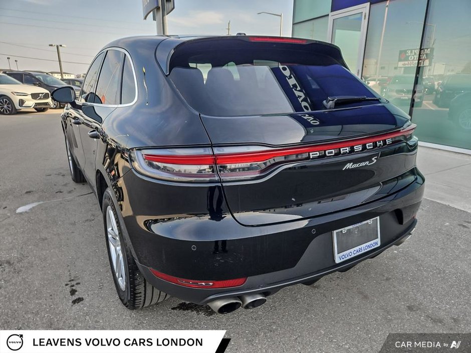 2019 Porsche Macan S-10