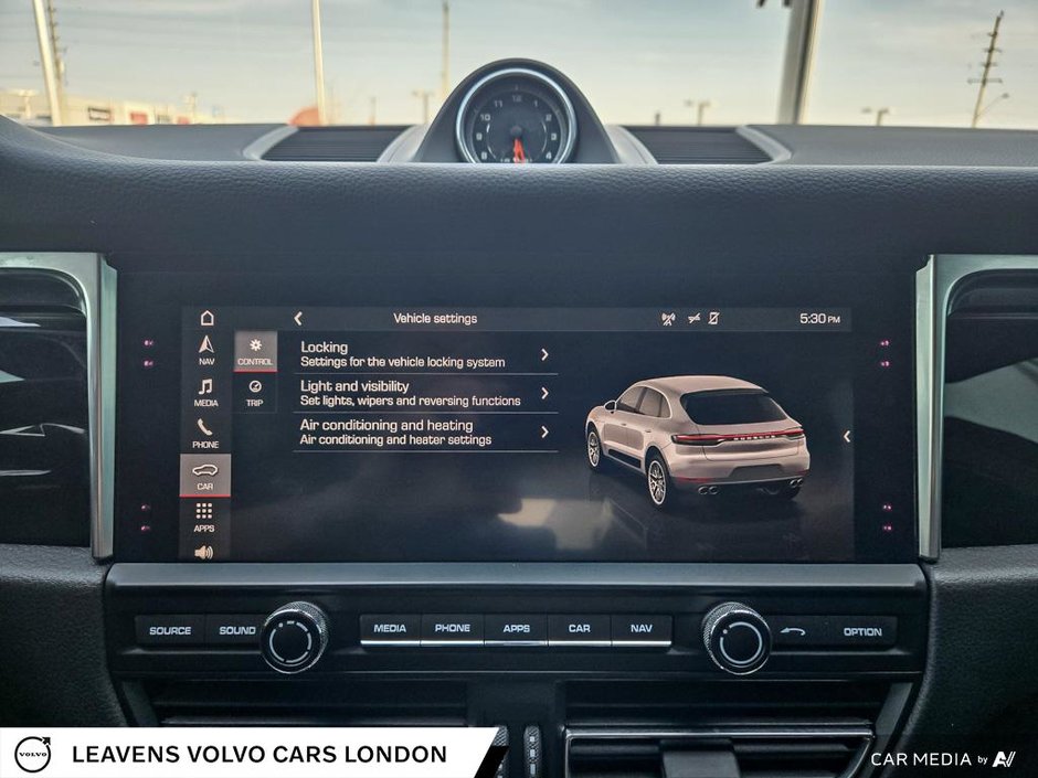 2019 Porsche Macan S-27