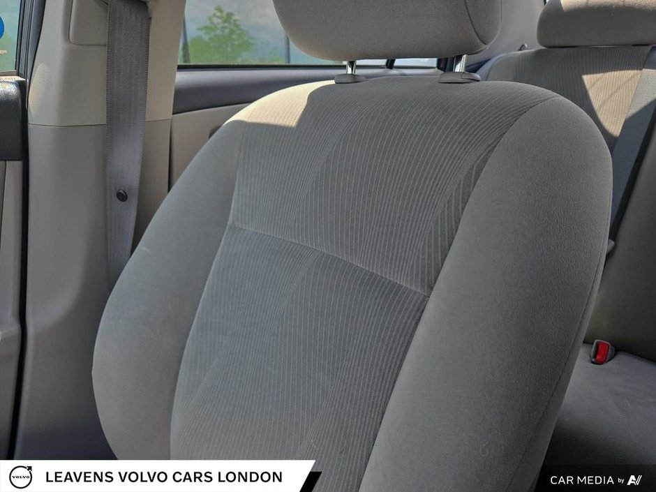 2012 Toyota Corolla LE-19