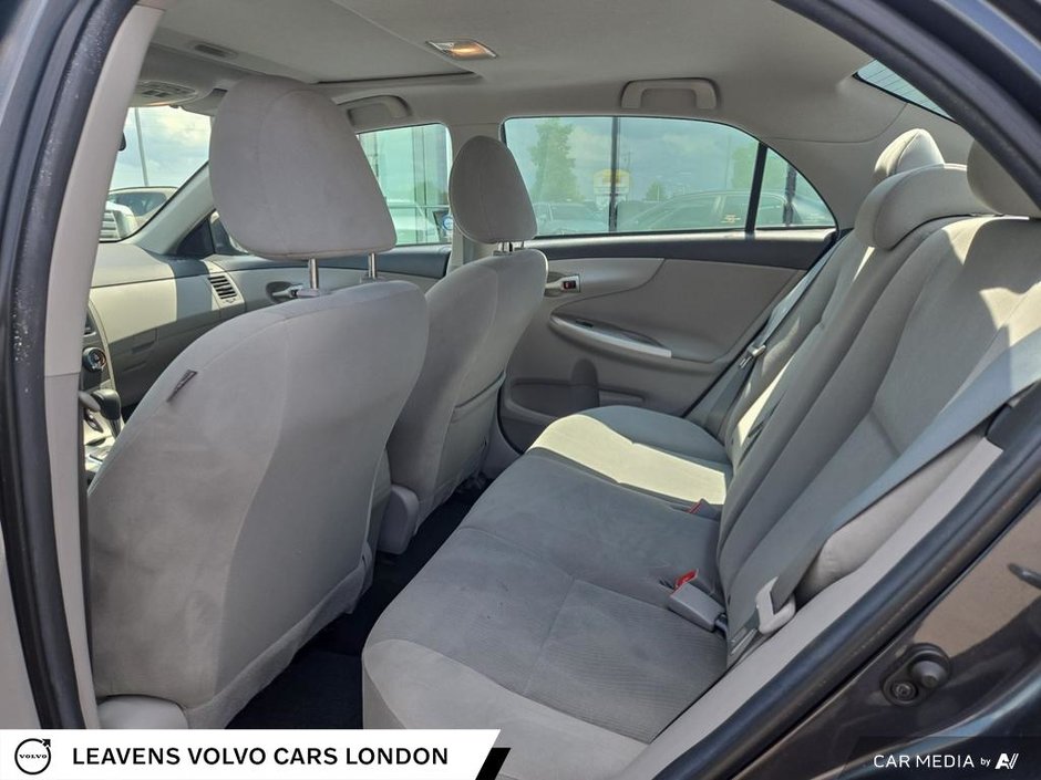 2012 Toyota Corolla LE-22