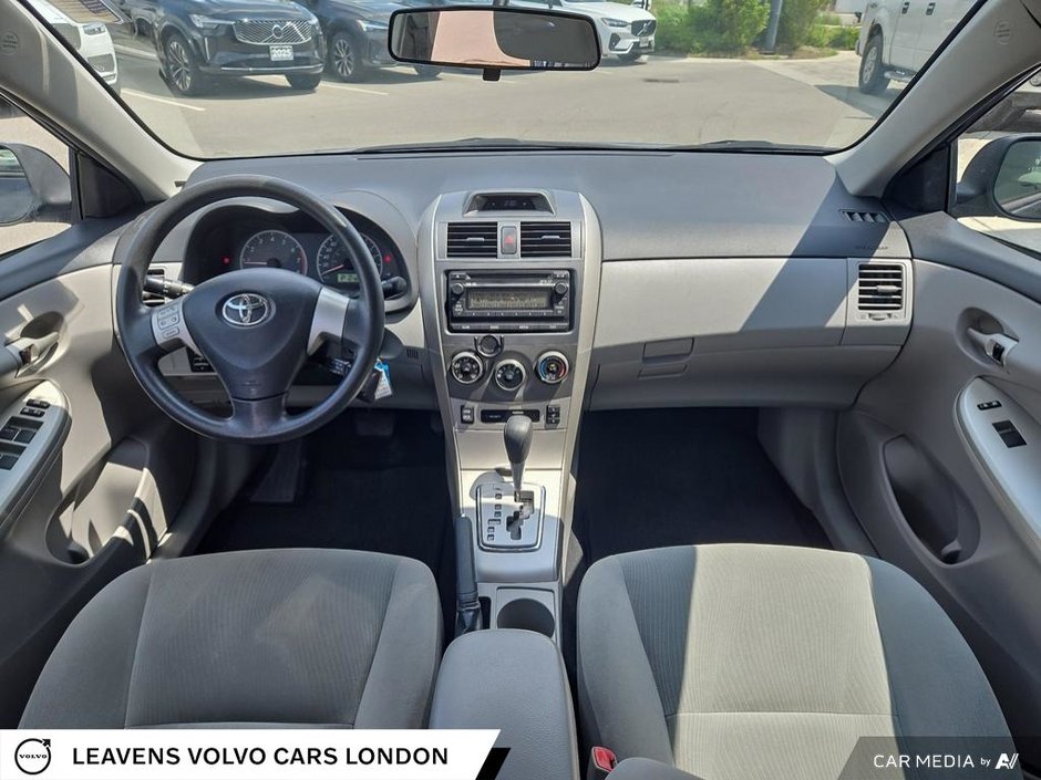 2012 Toyota Corolla LE-23