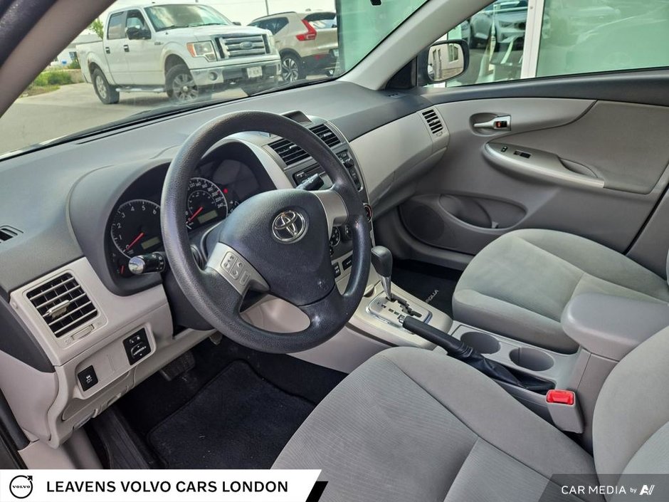 2012 Toyota Corolla LE-12