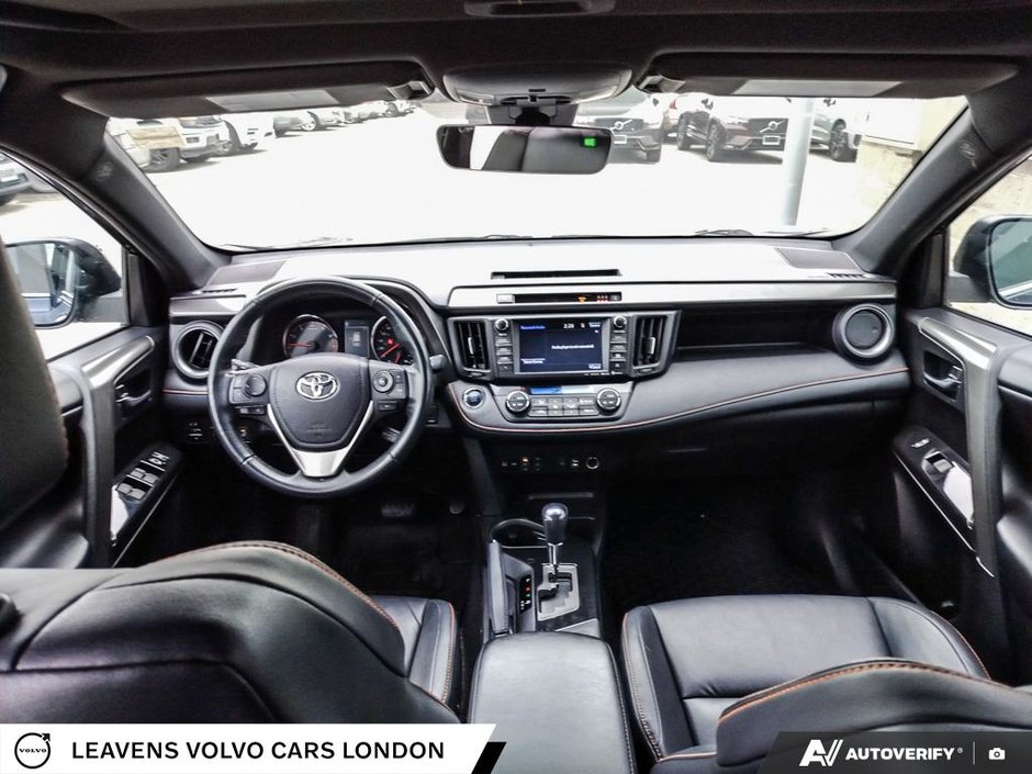 2017 Toyota RAV4 SE-23