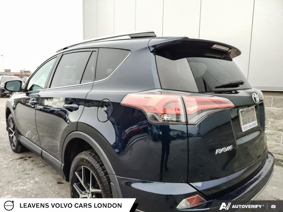 2017 Toyota RAV4 SE-10