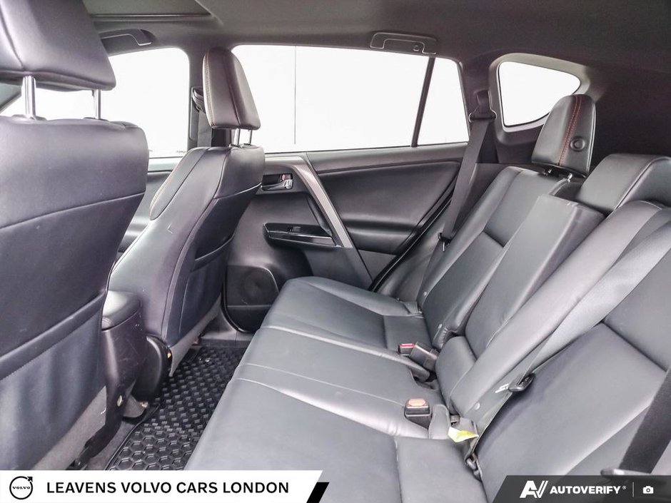 2017 Toyota RAV4 SE-22