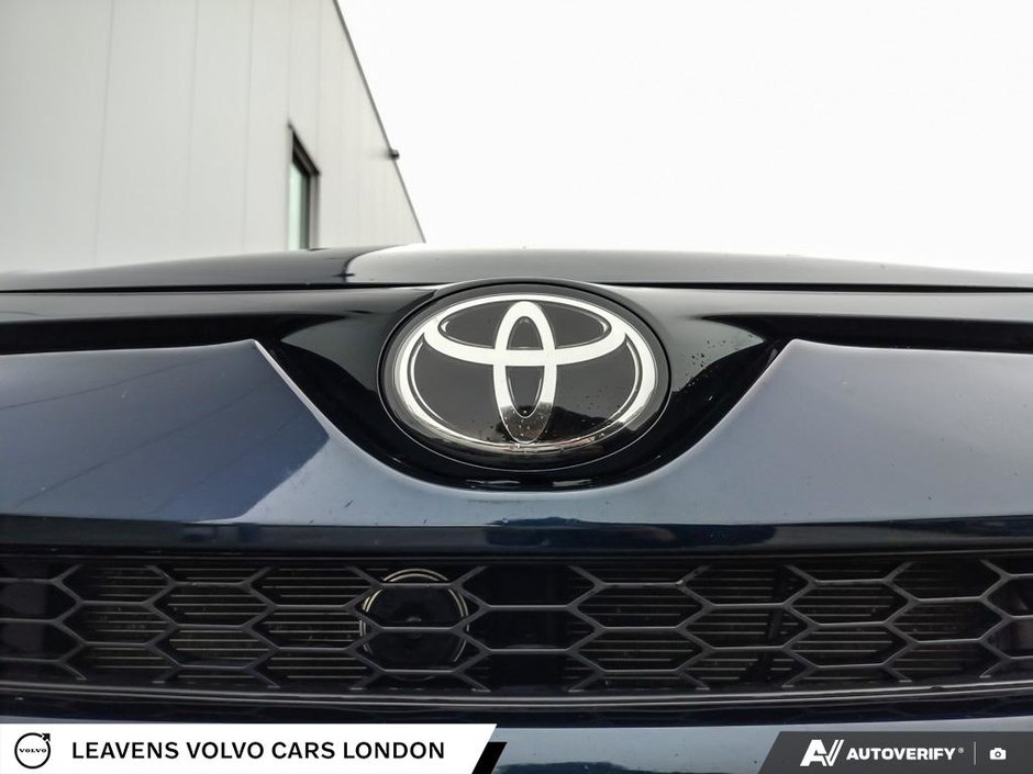 2017 Toyota RAV4 SE-8