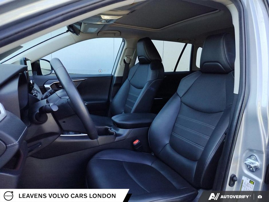 2024 Toyota RAV4 HYBRID LIMITED-28