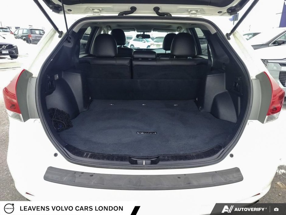 2015 Toyota VENZA BASE-11