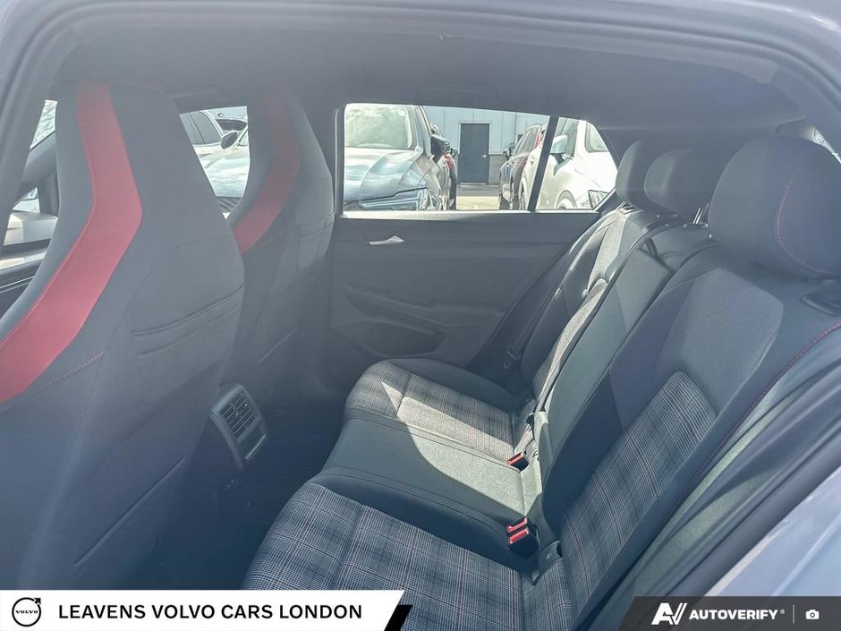 2022 Volkswagen Golf GTI BASE-21