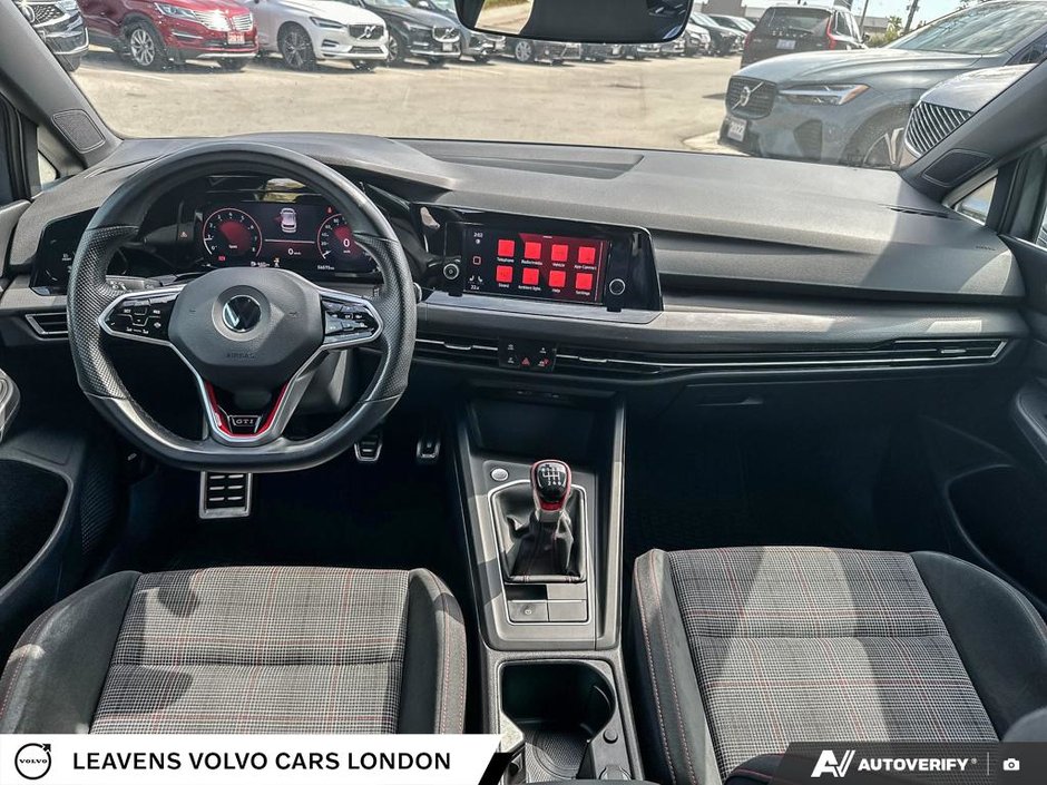 2022 Volkswagen Golf GTI BASE-22