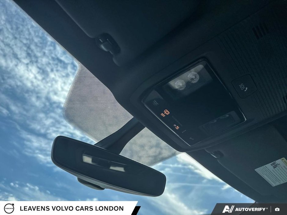 2022 Volkswagen Golf GTI BASE-19