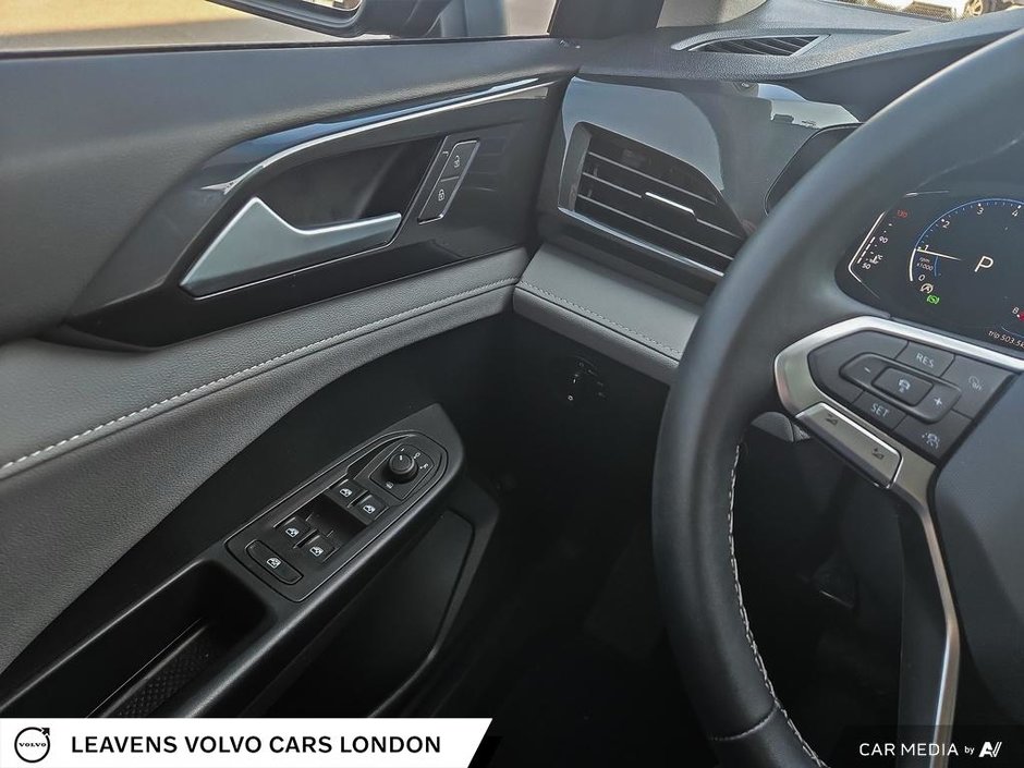 2022 Volkswagen Taos HIGHLINE-16