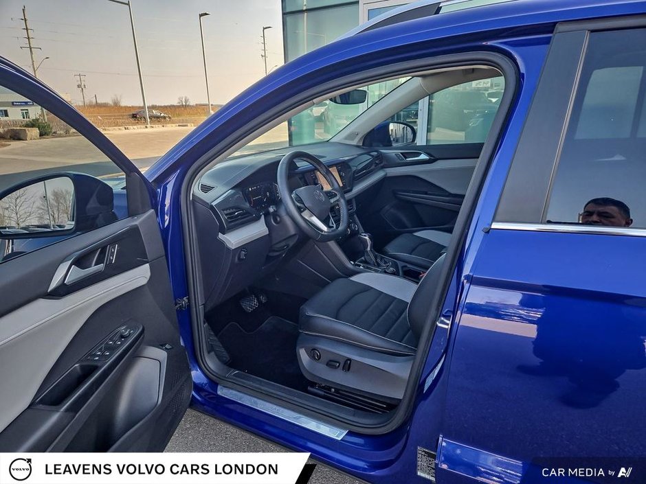 2022 Volkswagen Taos HIGHLINE-25