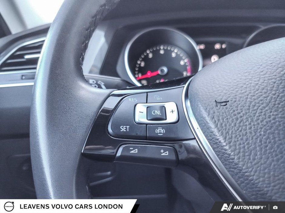 2020 Volkswagen TIGUAN COMFORTLINE-29