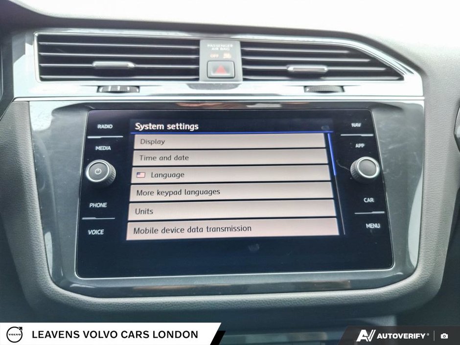 2020 Volkswagen TIGUAN UNKNOWN-27