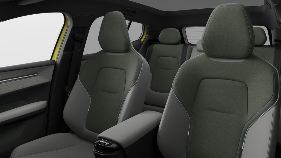 2025 Volvo EX30 PLUS-9