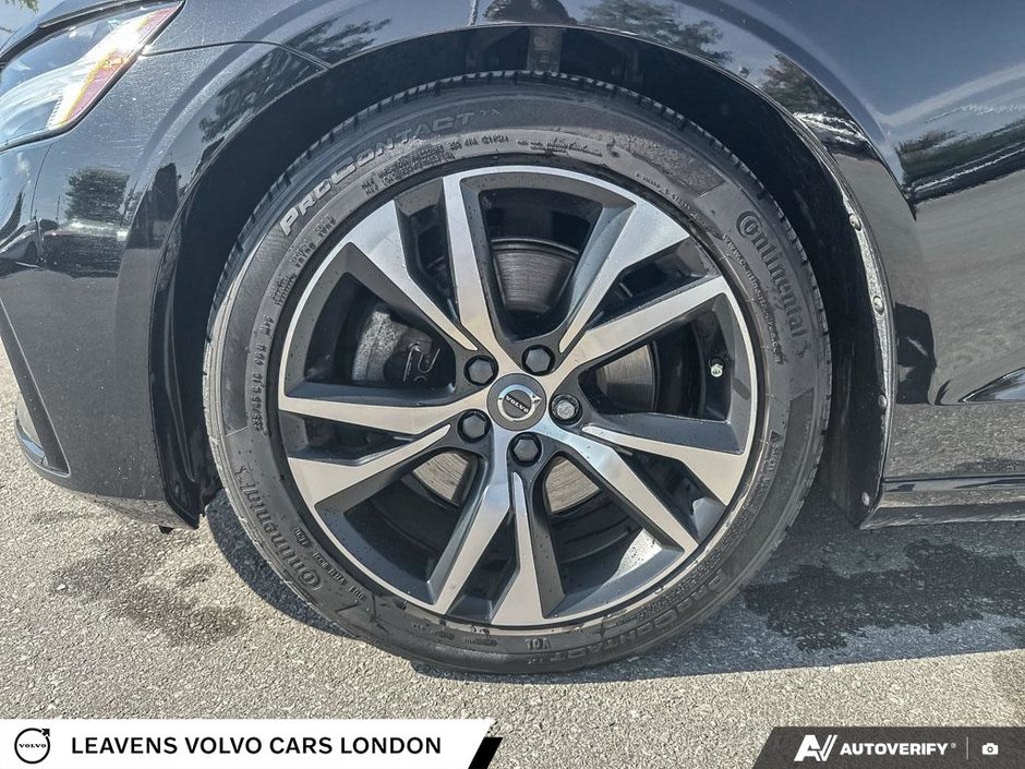 2021 Volvo S60 R-DESIGN-5