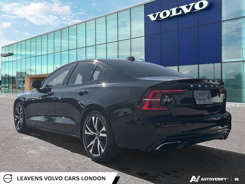 2021 Volvo S60 R-DESIGN-3
