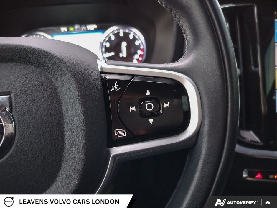 2021 Volvo S60 MOMENTUM-15