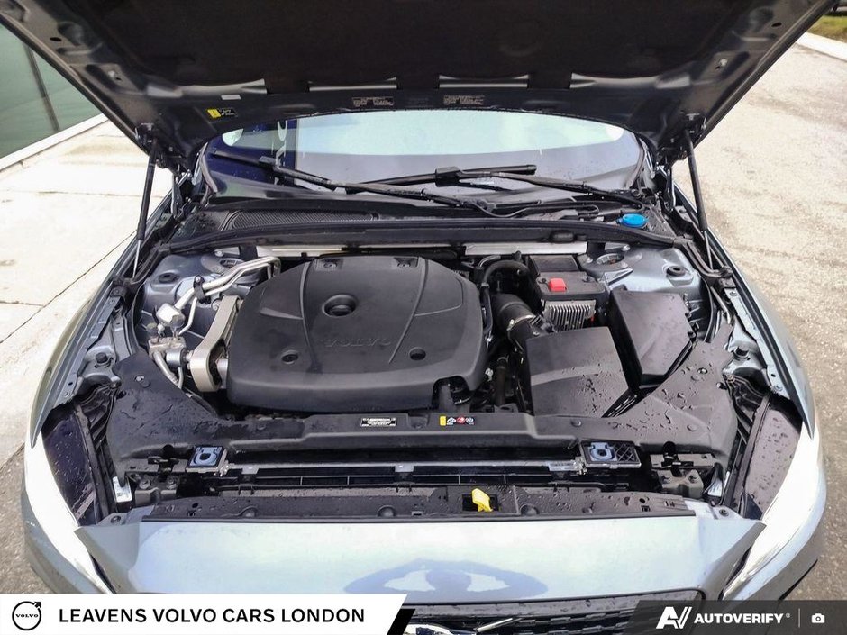 2021 Volvo S60 MOMENTUM-9