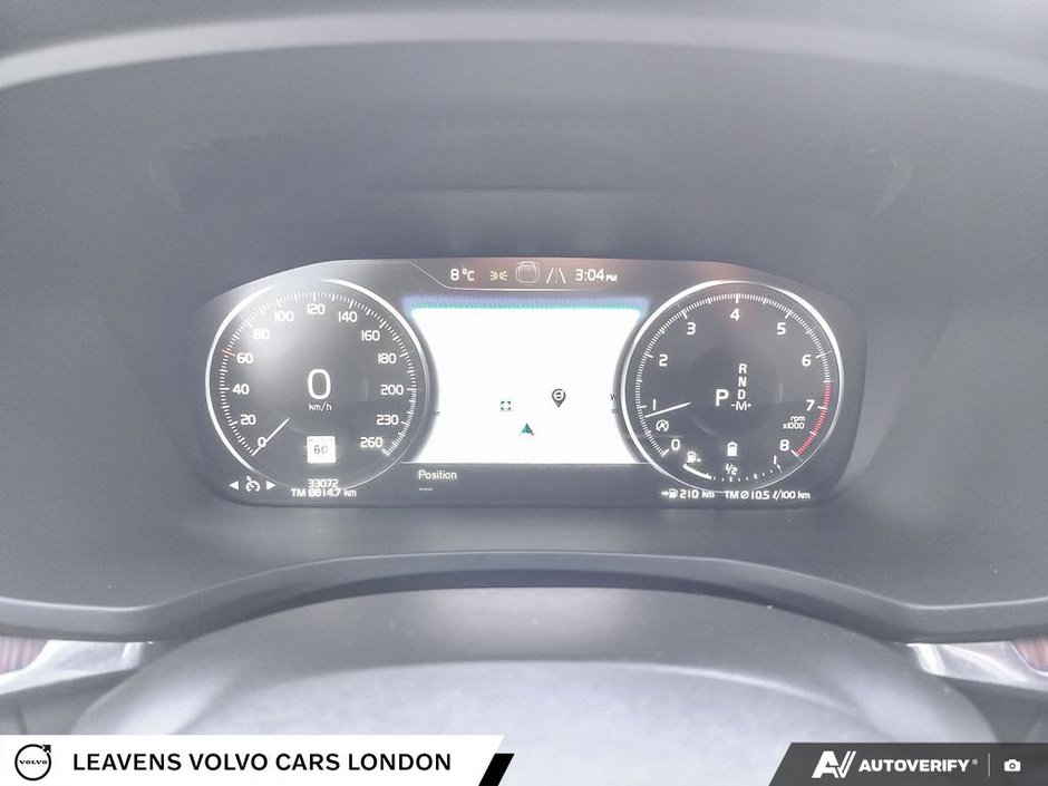 2022 Volvo S60 MOMENTUM-14