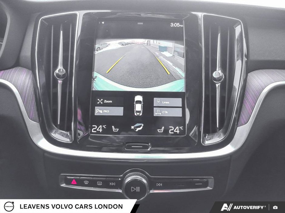 2022 Volvo S60 MOMENTUM-18