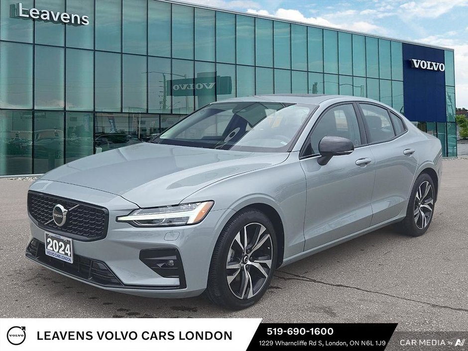2024 Volvo S60 CORE DARK THEME-0