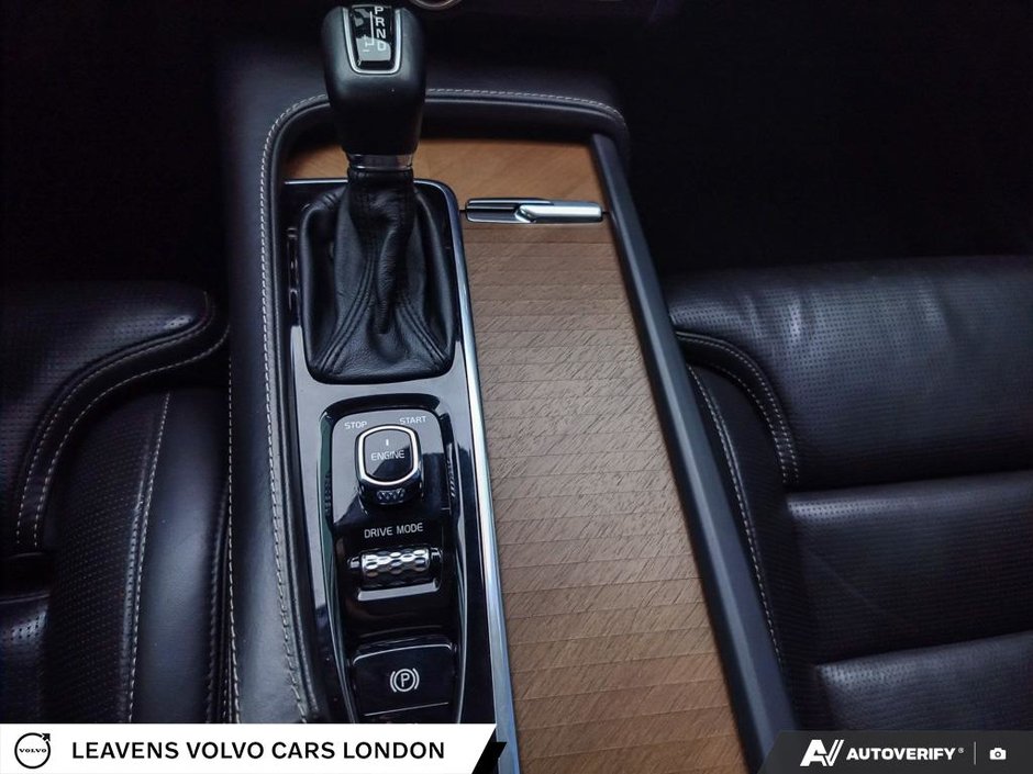 2017 Volvo S90 T6 INSCRIPTION-17