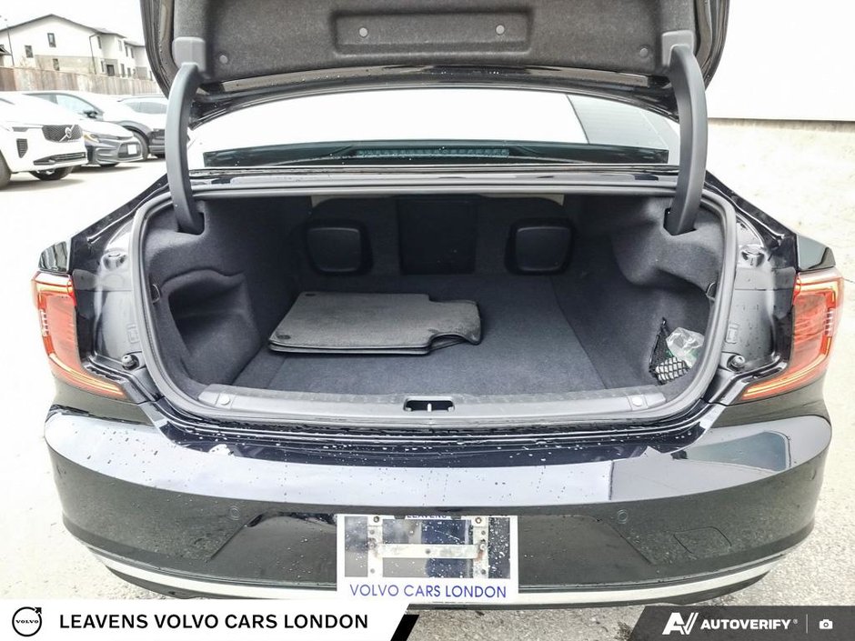 2022 Volvo S90 INSCRIPTION-11