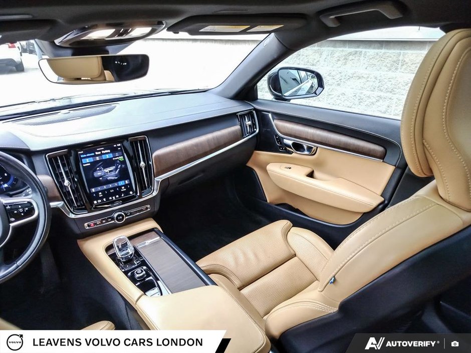 2022 Volvo S90 INSCRIPTION-24