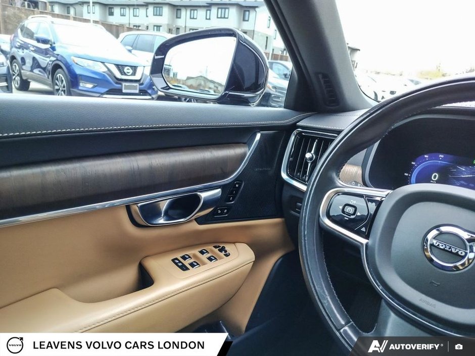 2022 Volvo S90 INSCRIPTION-16