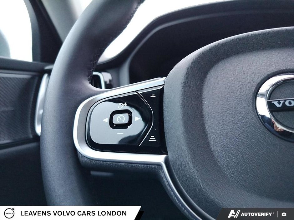 2026 Volvo V60 CROSS COUNTRY ULTRA-17