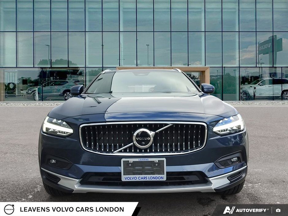 2023 Volvo V90 CROSS COUNTRY PLUS-1