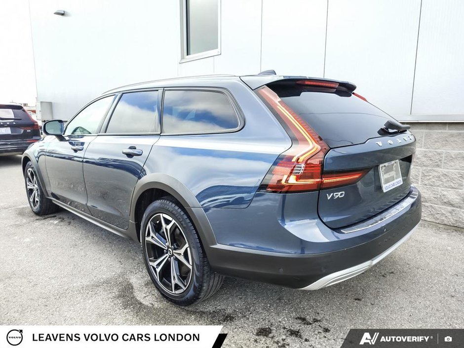 2023 Volvo V90 CROSS COUNTRY PLUS-10
