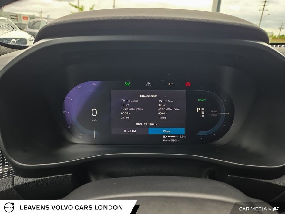 2022 Volvo XC40 Recharge Pure Electric PLUS-14